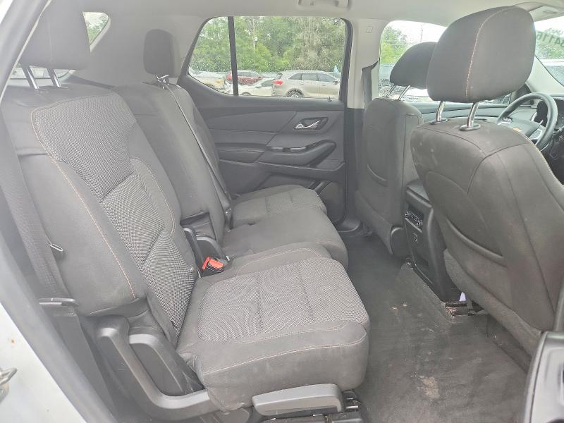49234116 :رقم المزاد ، 1GNEVFKW5KJ158107 vin ، 2019 Chev Traverse مزاد بيع