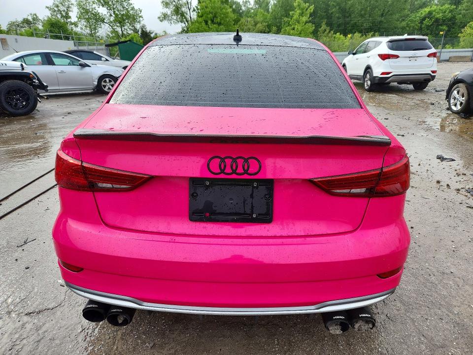 51700666 :رقم المزاد ، WAUB1GFF2H1073299 vin ، 2017 Audi S3 مزاد بيع