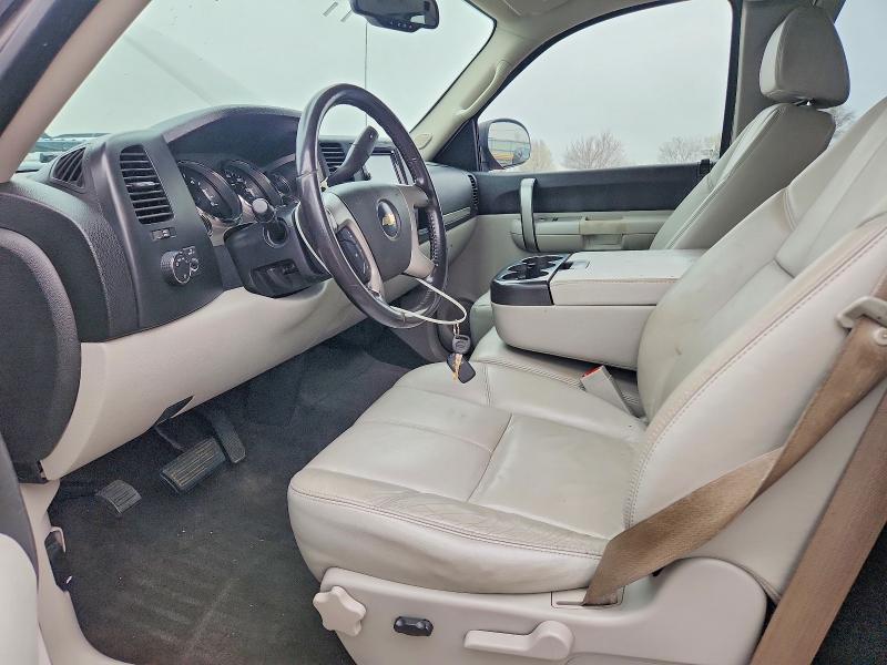 49260426 :رقم المزاد ، 2GCEK19J781317579 vin ، 2008 Chev Silverado مزاد بيع