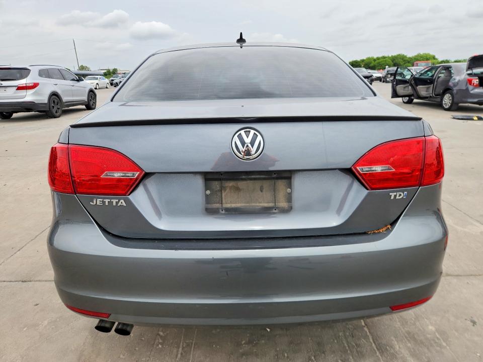 Продажа на аукционе авто 2013 Volkswagen Jetta, vin: 3VWLL7AJ0DM390568, номер лота: 49831836