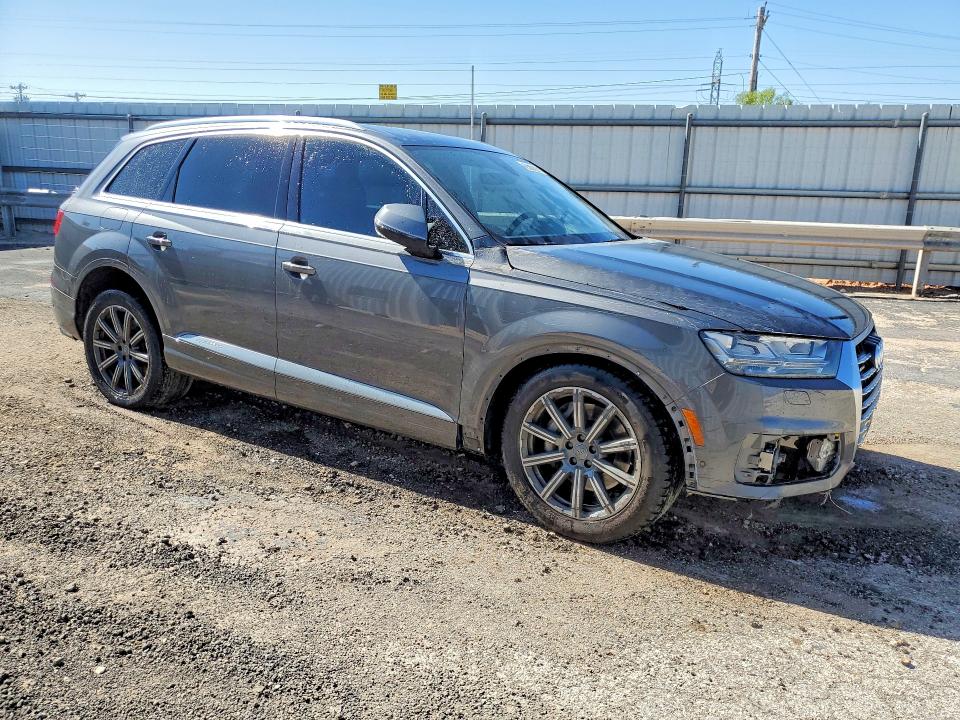 2019 Audi Q7 მანქანა იყიდება აუქციონზე, vin: WA1VAAF74KD004569, აუქციონის ნომერი: 50776106