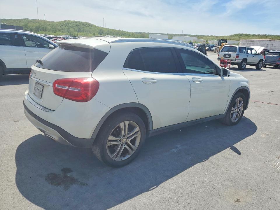 Продажа на аукционе авто 2015 Mercedes-benz Gla, vin: WDCTG4GB7FJ111147, номер лота: 48672046