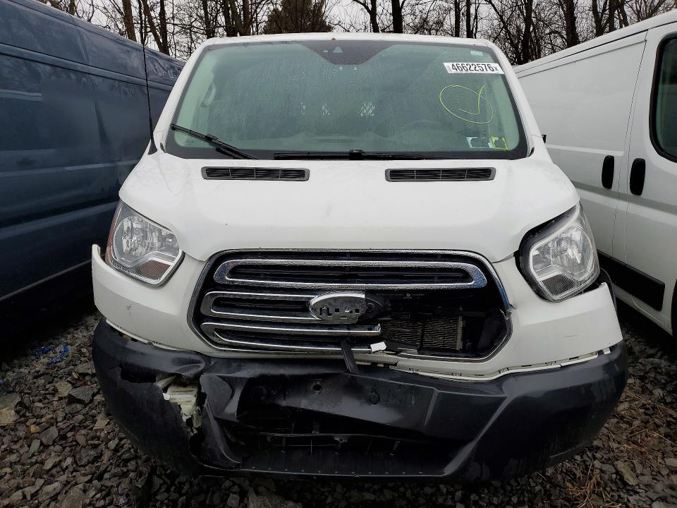 2017 Ford Transit მანქანა იყიდება აუქციონზე, vin: 1FTYR1ZM9HKA99888, აუქციონის ნომერი: 46622576