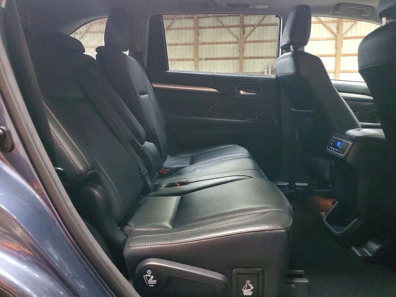 Продаж на аукціоні авто 2017 Toyota Highlander, vin: 5TDJZRFH1HS514377, номер лоту: 50228106