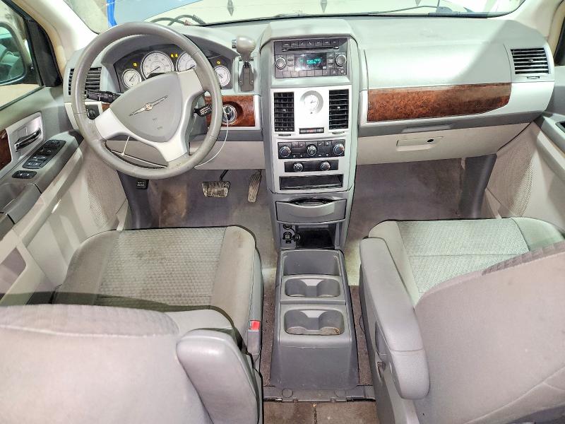2010 Chrysler Town & Country მანქანა იყიდება აუქციონზე, vin: 2A4RR5D15AR265933, აუქციონის ნომერი: 47696876