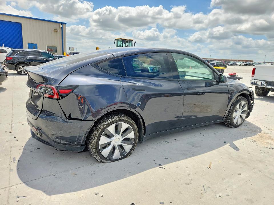 Продажа на аукционе авто 2024 Tesla Model Y, vin: 7SAYGDED7RF048971, номер лота: 49126766