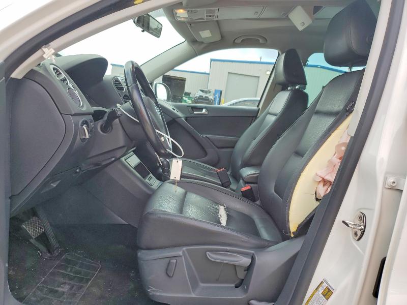 50304906 :رقم المزاد ، WVGBV7AX9CW552771 vin ، 2012 Volkswagen Tiguan مزاد بيع