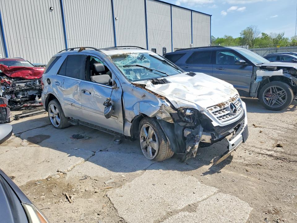 49232546 :رقم المزاد ، 4JGBB8GB3BA702119 vin ، 2011 Mercedes-benz Ml مزاد بيع