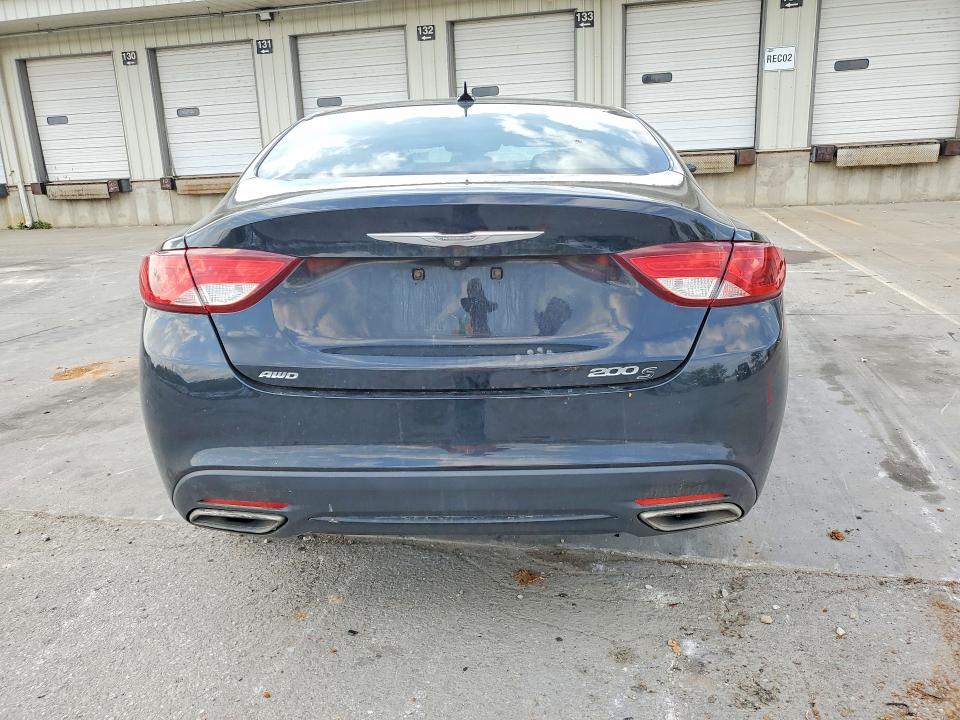 49555376 :رقم المزاد ، 1C3CCCDG2FN639266 vin ، 2015 Chrysler 200 مزاد بيع