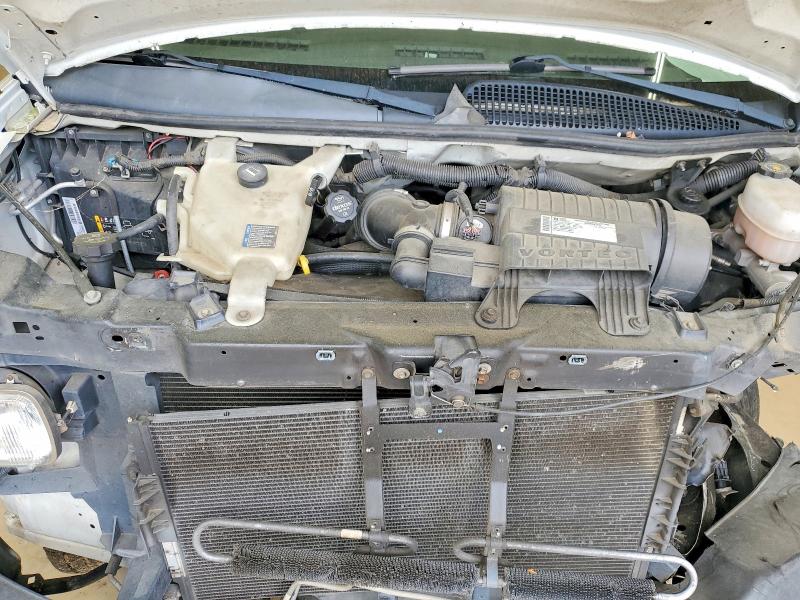 2015 Chev Express G2500 მანქანა იყიდება აუქციონზე, vin: 1GCWGFCF1F1113824, აუქციონის ნომერი: 50583556