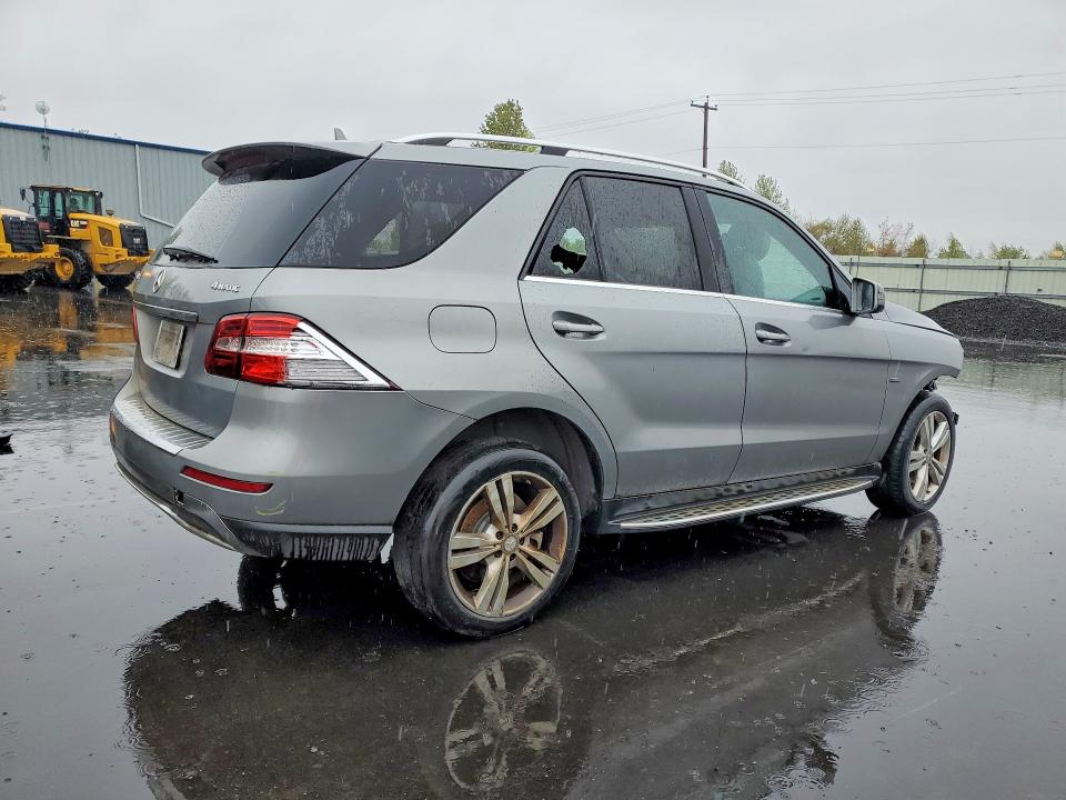 Продажа на аукционе авто 2012 Mercedes-benz Ml, vin: 4JGDA5HB5CA051019, номер лота: 51014086