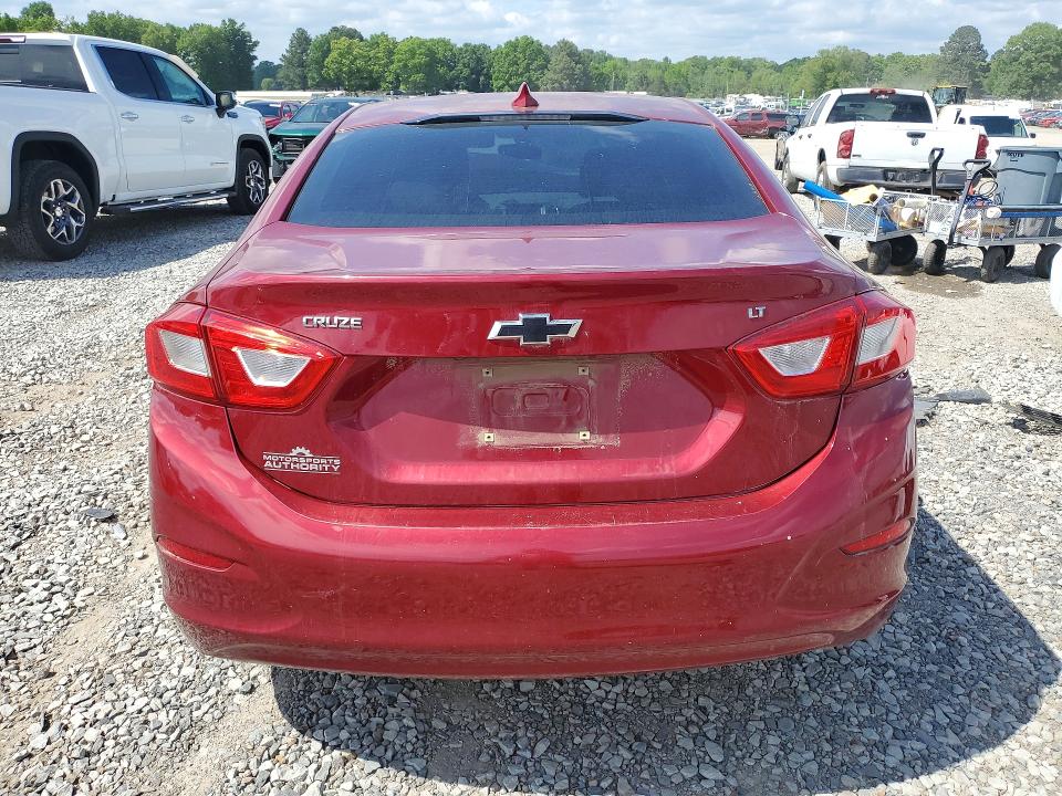 Продажа на аукционе авто 2018 Chevrolet Cruze, vin: 1G1BE5SM6J7198124, номер лота: 50682366