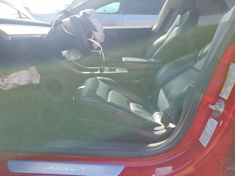 49672946 :رقم المزاد ، 5YJ3E1EA8JF049021 vin ، 2018 Tesla Model 3 مزاد بيع