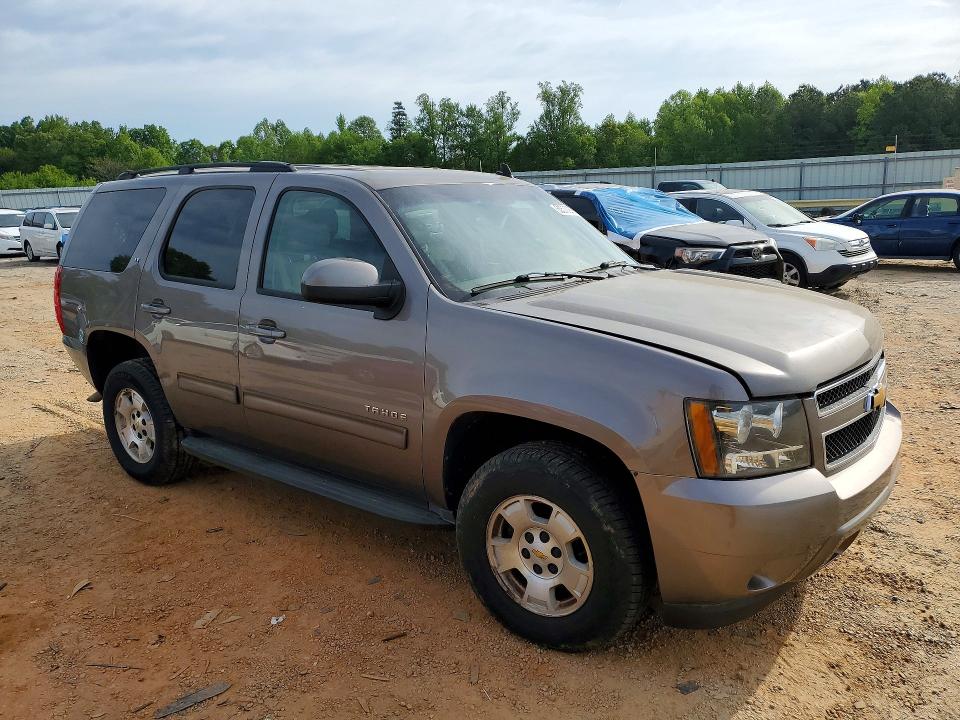 50570976 :رقم المزاد ، 1GNSKBE04CR168416 vin ، 2012 Chevrolet Tahoe مزاد بيع