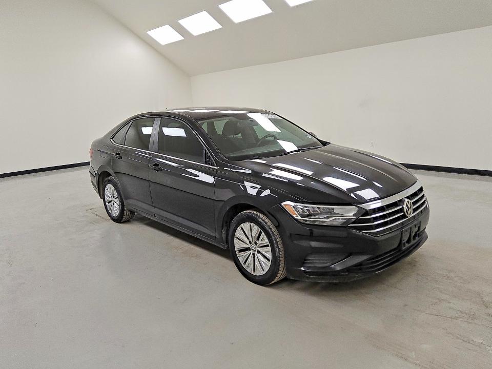 50524816 :رقم المزاد ، 3VWC57BU0KM152719 vin ، 2019 Volkswagen Jetta مزاد بيع