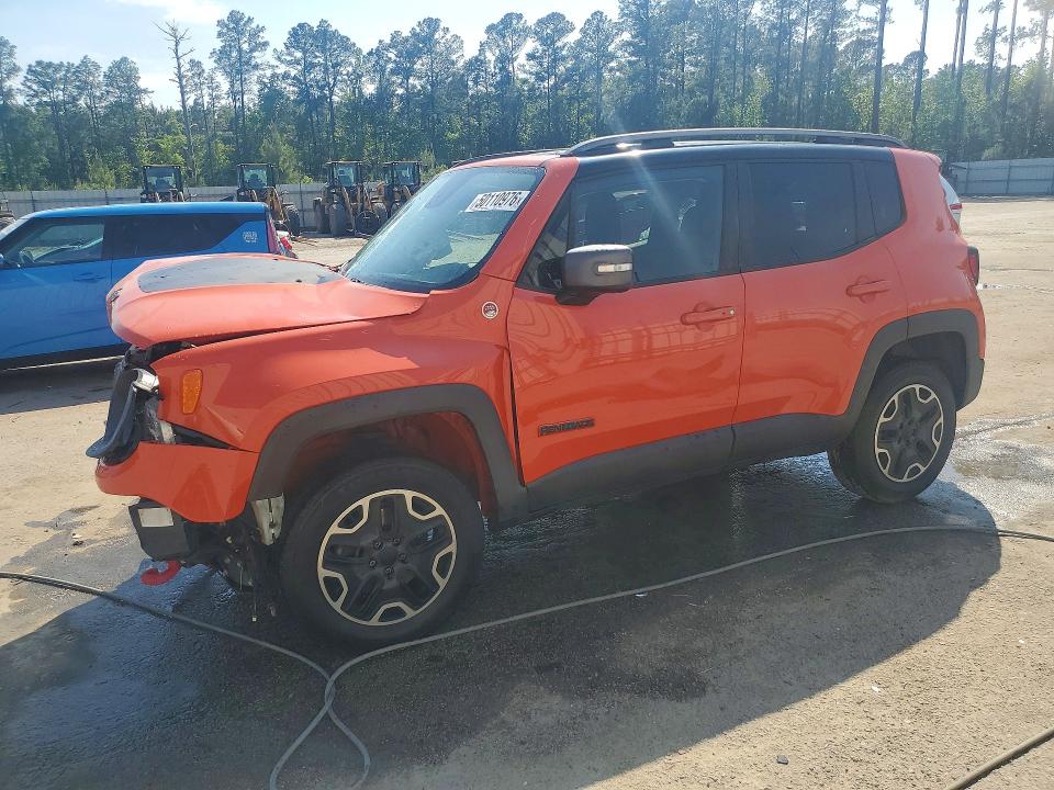 2015 Jeep Renegade მანქანა იყიდება აუქციონზე, vin: ZACCJBCT2FPB22499, აუქციონის ნომერი: 50110976