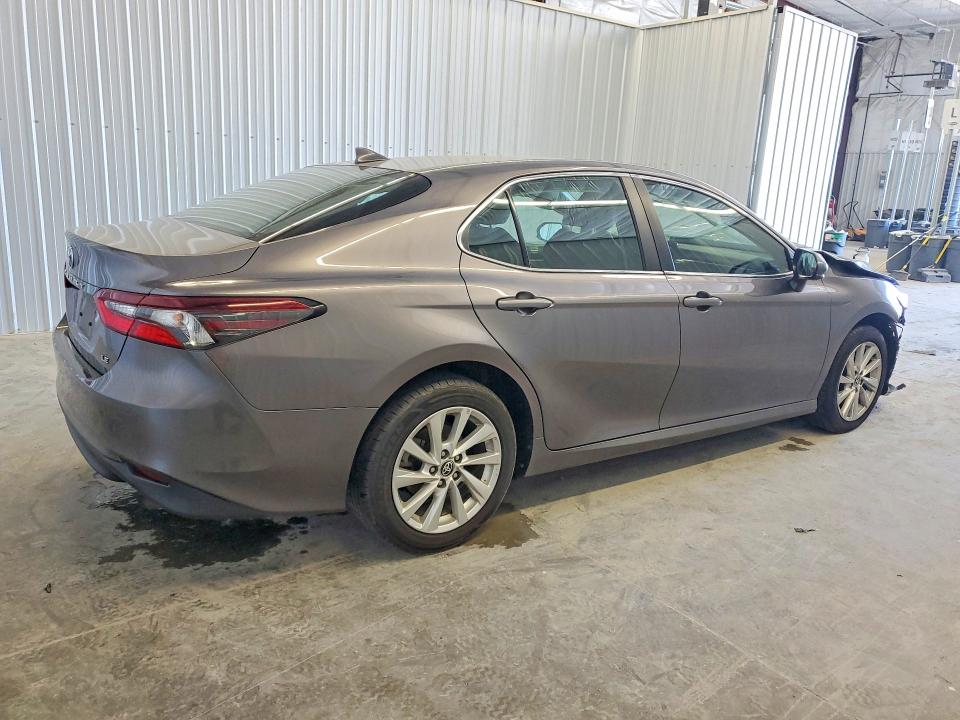 Aukcja sprzedaży 2021 Toyota Camry, vin: 4T1C11AK5MU417673, numer aukcji: 50291646