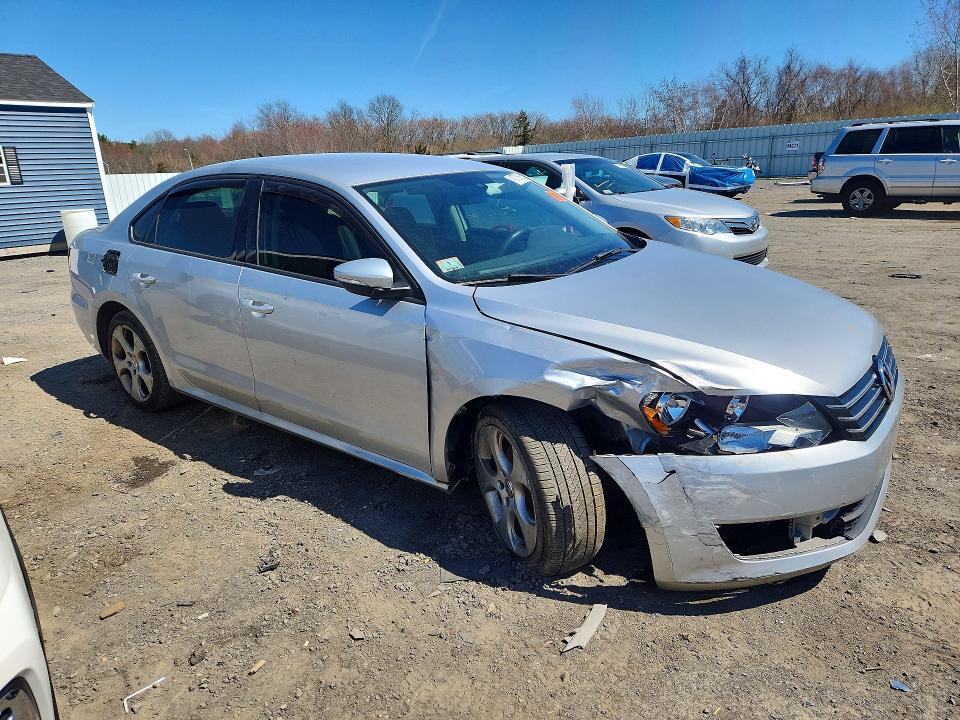 2012 Volkswagen Passat მანქანა იყიდება აუქციონზე, vin: 1VWAP7A34CC021158, აუქციონის ნომერი: 48706926