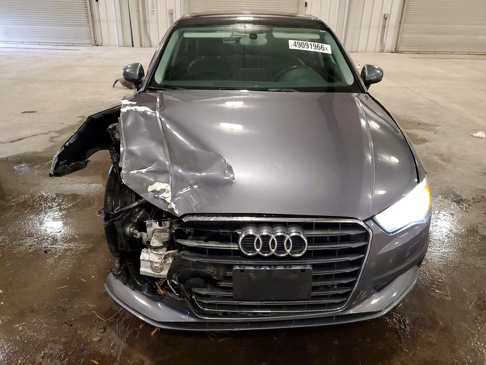 Продажа на аукционе авто 2015 Audi A3, vin: WAUEFGFFXF1010043, номер лота: 49091966