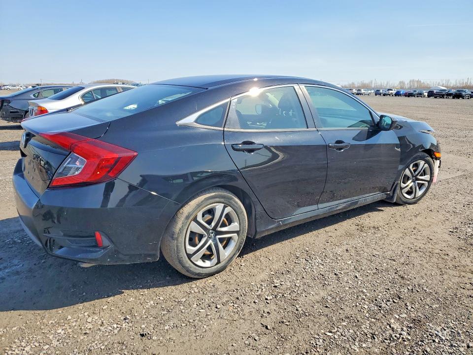 Продажа на аукционе авто 2018 Honda Civic, vin: 2HGFC2E55JH034838, номер лота: 49266416