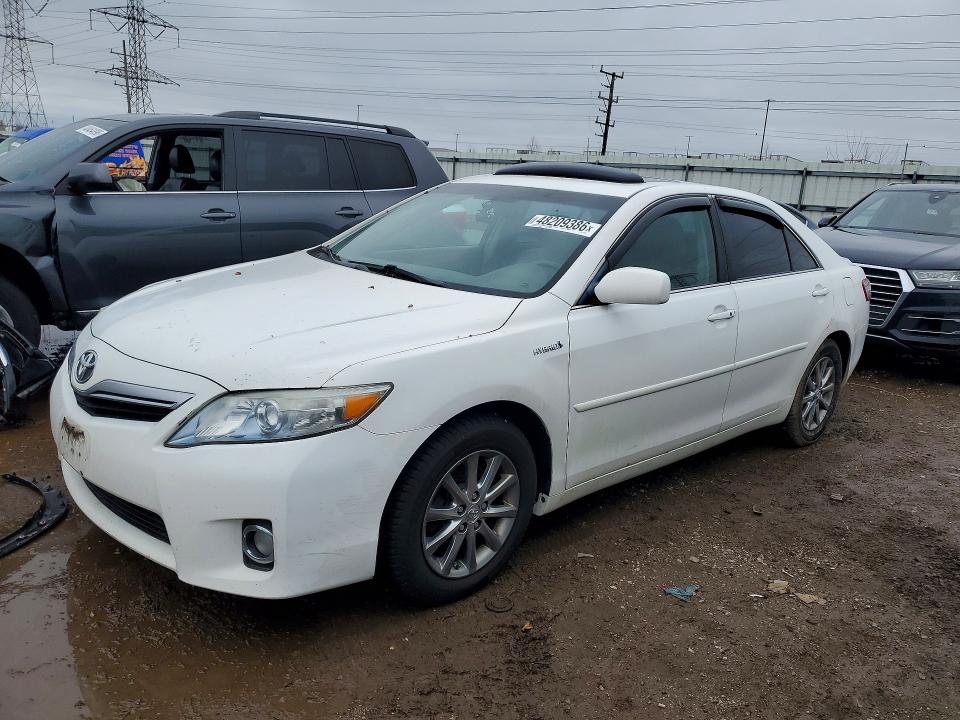 48209386 :رقم المزاد ، 4T1BB3EK9BU142269 vin ، 2011 Toyota Camry Hybrid مزاد بيع