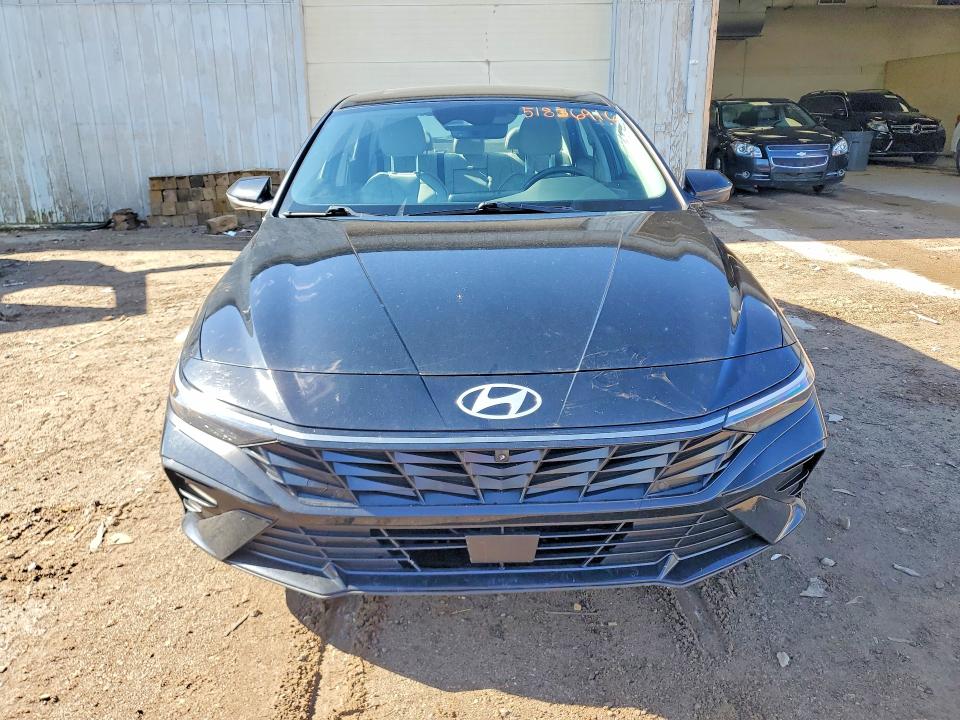 2024 Hyundai Elantra მანქანა იყიდება აუქციონზე, vin: KMHLP4DG5RU778044, აუქციონის ნომერი: 51836916