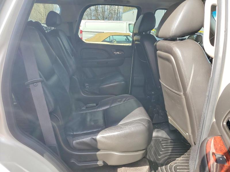 Продаж на аукціоні авто 2010 Cadillac Escalade, vin: 1GYUKBEF2AR241439, номер лоту: 48501326