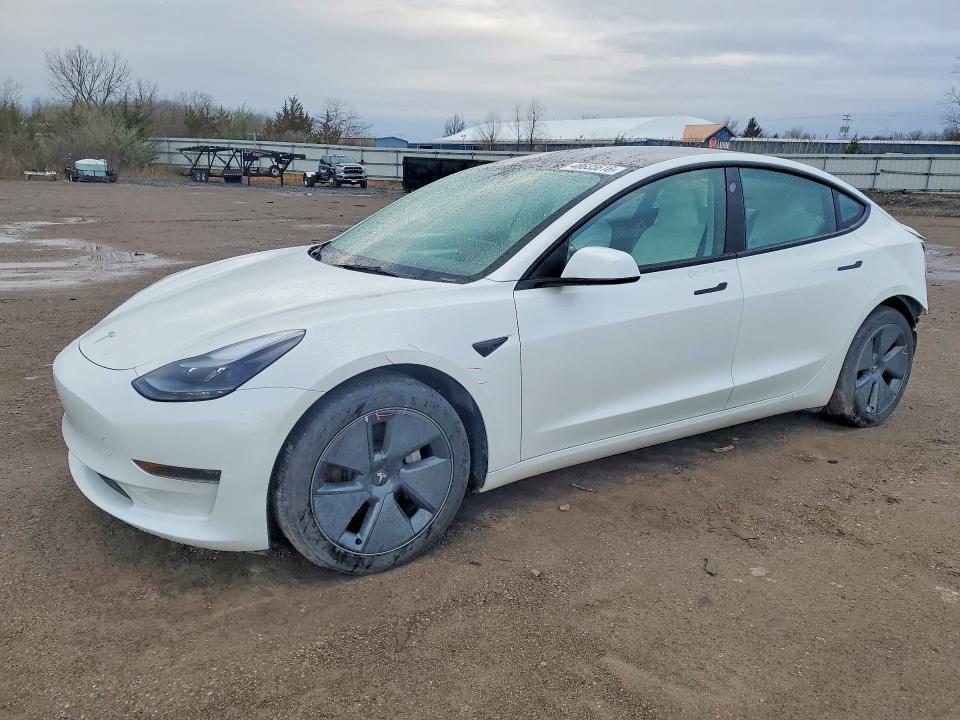 Продажа на аукционе авто 2023 Tesla Model 3, vin: 5YJ3E1EA8PF657257, номер лота: 48635616