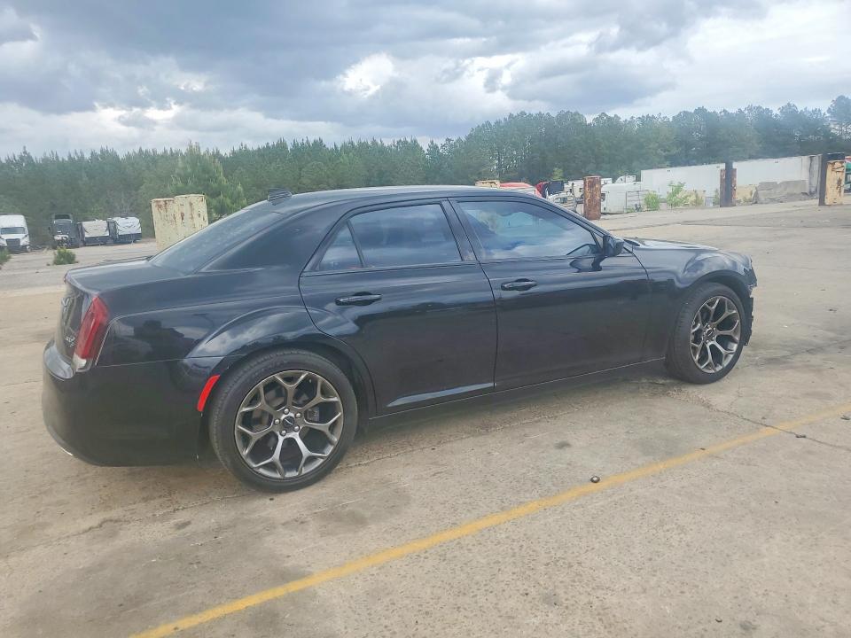 2016 Chrysler 300 მანქანა იყიდება აუქციონზე, vin: 2C3CCABG7GH161668, აუქციონის ნომერი: 48891676