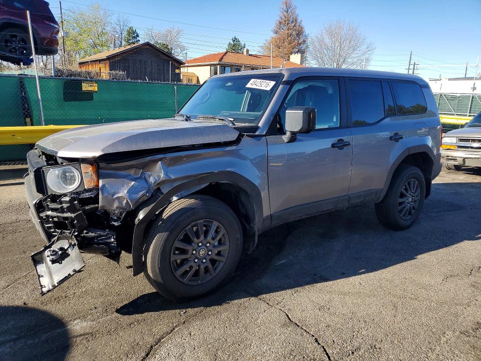 2026 Toyota Land Cruiser მანქანა იყიდება აუქციონზე, vin: JTEABFAJ4TK060148, აუქციონის ნომერი: 48429216