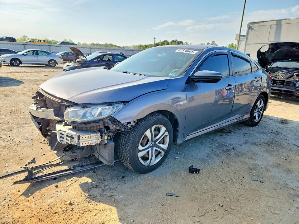 Продажа на аукционе авто 2018 Honda Civic, vin: 19XFC2E57JE038786, номер лота: 51310046