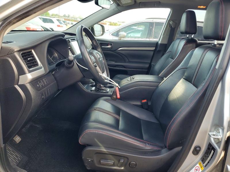 Продаж на аукціоні авто 2019 Toyota Highlander, vin: 5TDJZRFH6KS599529, номер лоту: 51098786