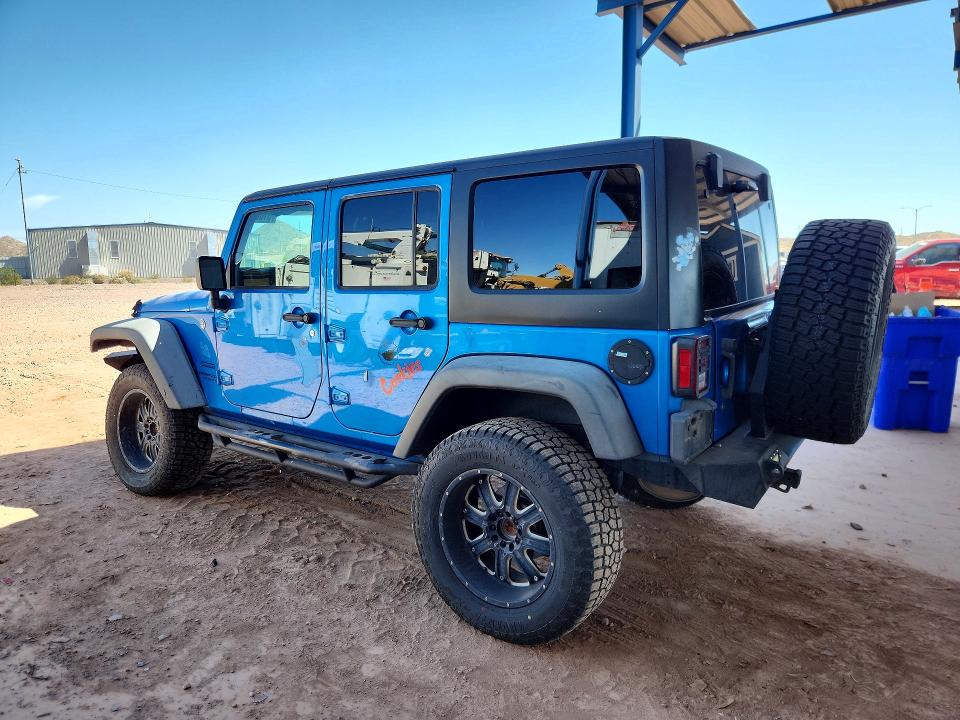 2015 Jeep Wrangler Unlimited მანქანა იყიდება აუქციონზე, vin: 1C4BJWDG6FL639894, აუქციონის ნომერი: 51666946