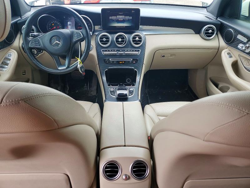 48307866 :رقم المزاد ، WDC0G4KB3JV056725 vin ، 2018 Mercedes-benz Glc مزاد بيع