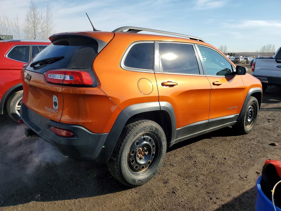 46393476 :رقم المزاد ، 1C4PJMBS8FW564003 vin ، 2015 Jeep Cherokee مزاد بيع
