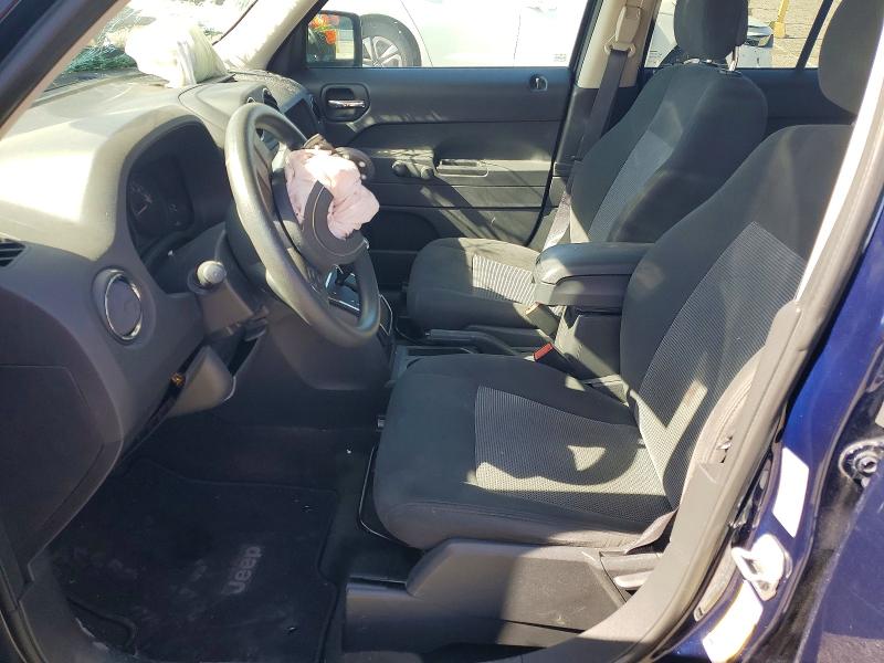 49799526 :رقم المزاد ، 1C4NJPBA4HD166057 vin ، 2017 Jeep Patriot مزاد بيع