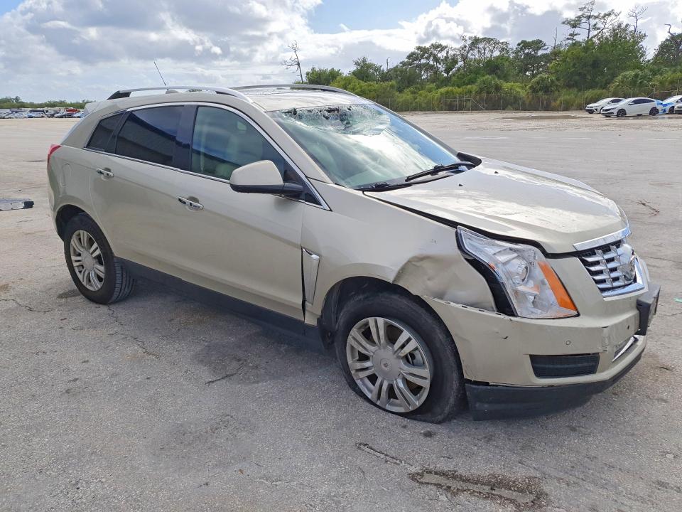 49560796 :رقم المزاد ، 3GYFNBE3XFS560744 vin ، 2015 Cadillac Srx مزاد بيع