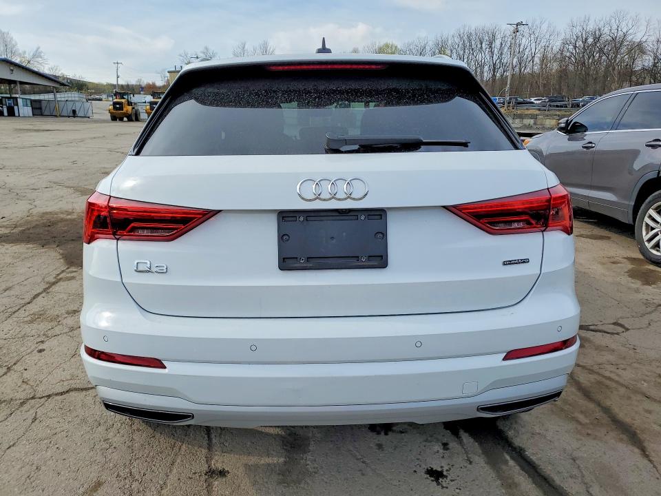 Продаж на аукціоні авто 2019 Audi Q3, vin: WA1BECF30K1083353, номер лоту: 49936816