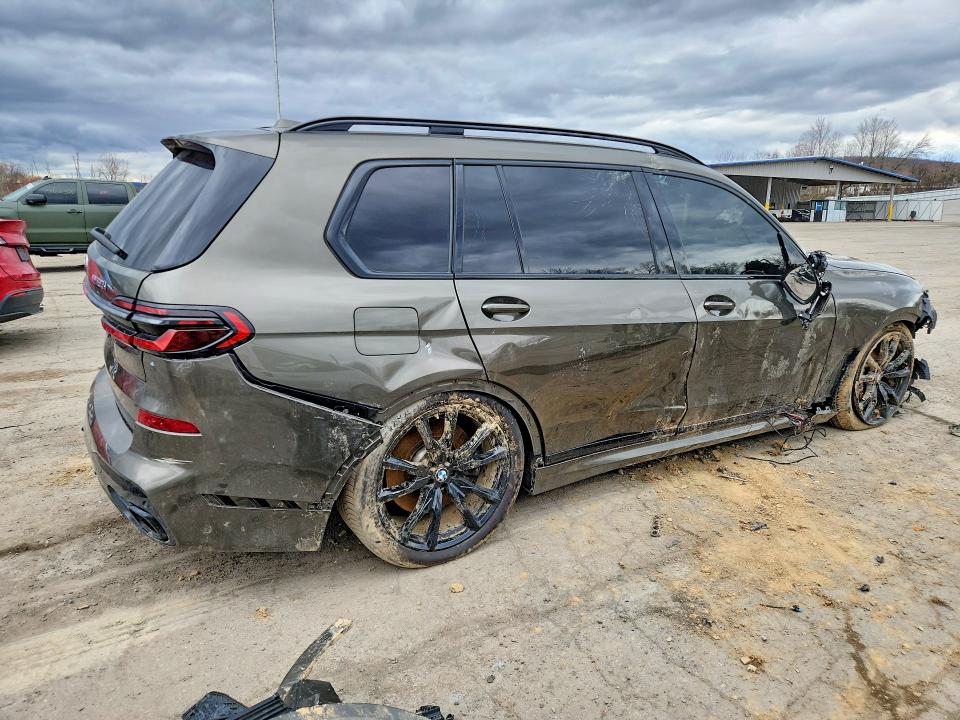 2024 Bmw X7 მანქანა იყიდება აუქციონზე, vin: 5UX33EM08R9U31933, აუქციონის ნომერი: 48050556