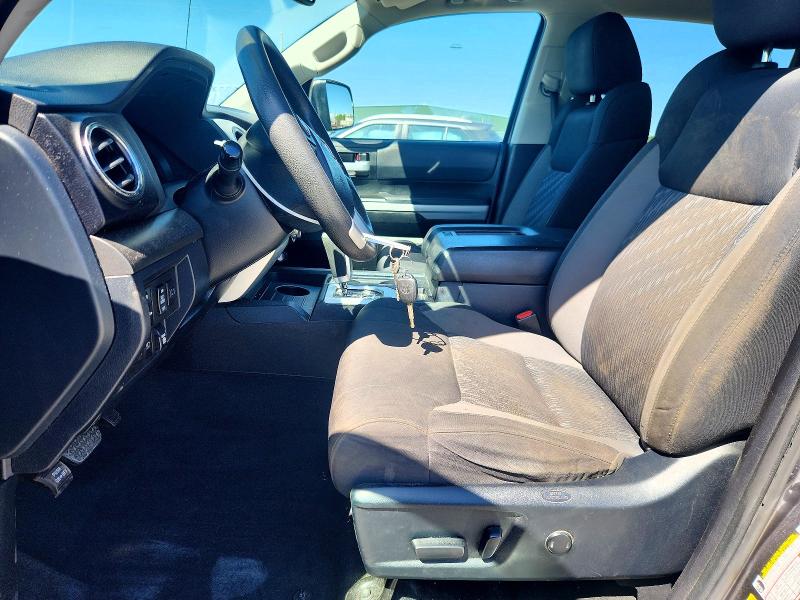 Продаж на аукціоні авто 2019 Toyota Tundra, vin: 5TFEY5F18KX253721, номер лоту: 49594986