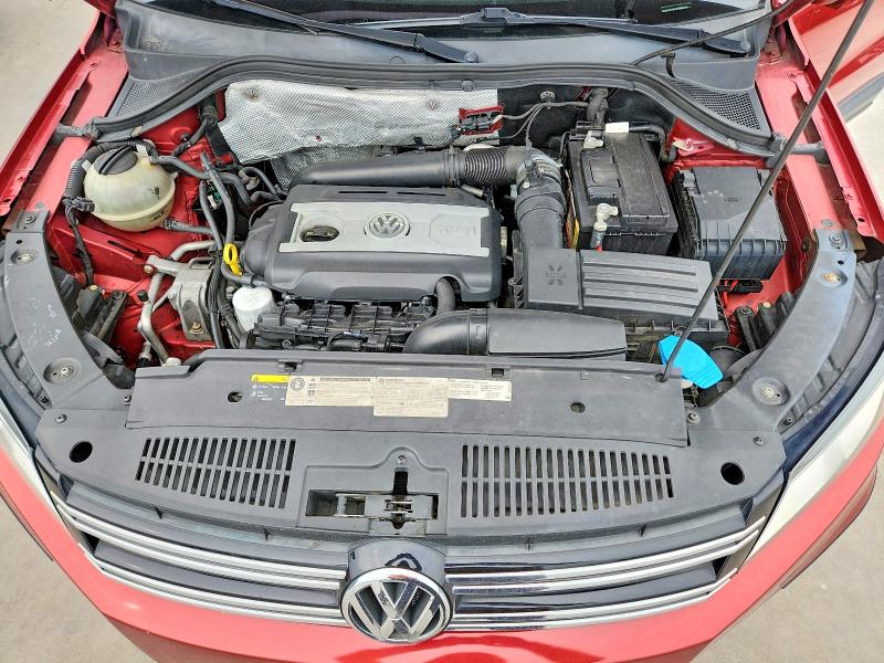 Продажа на аукционе авто 2015 Volkswagen Tiguan, vin: WVGAV7AX1FW001718, номер лота: 51342826