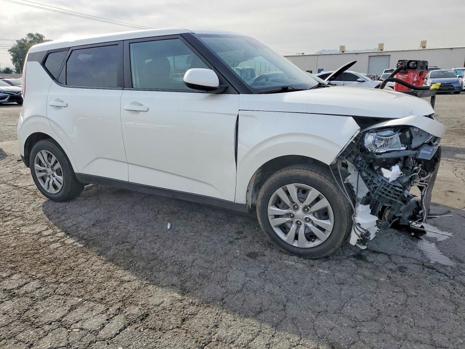 50125506 :رقم المزاد ، KNDJ23AU0P7840783 vin ، 2023 Kia Soul مزاد بيع