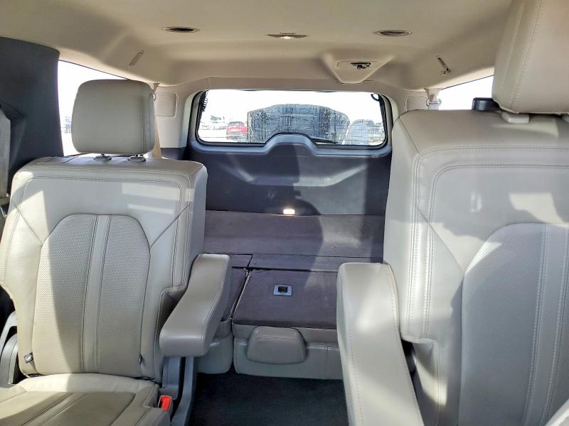 Продажа на аукционе авто 2020 Ford Expedition, vin: 1FMJK1KT6LEA71248, номер лота: 49327076