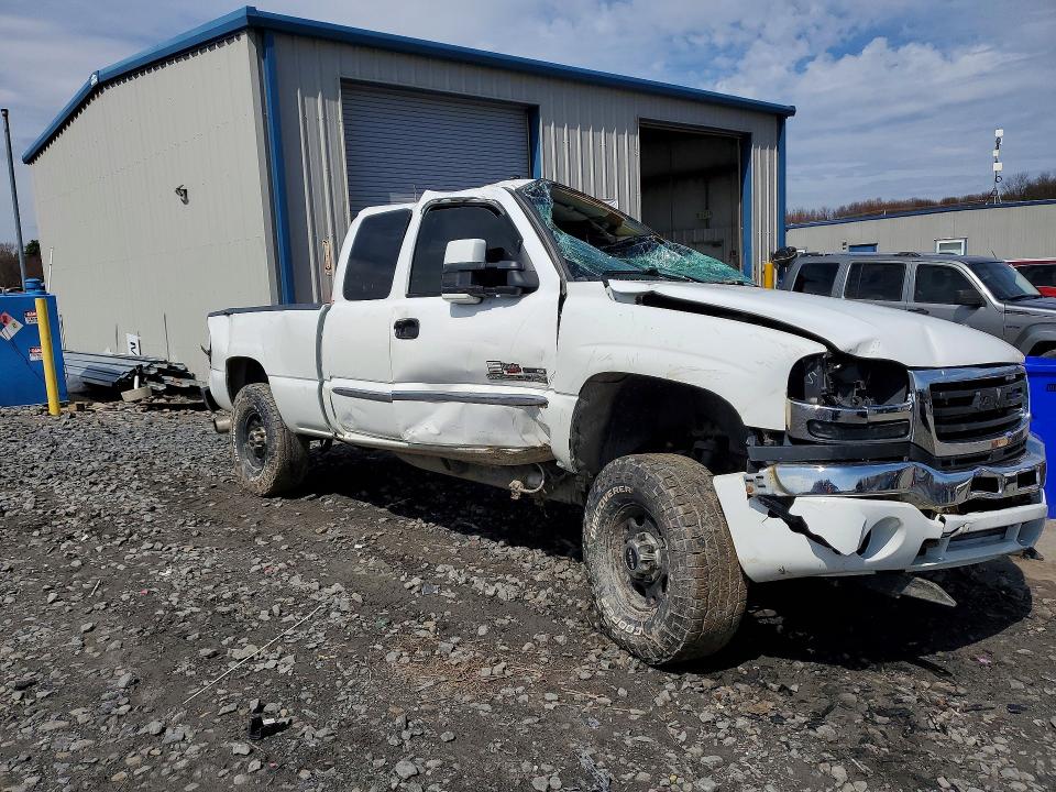 48666666 :رقم المزاد ، 1GTHK291X3E225554 vin ، 2003 Gmc Sierra مزاد بيع
