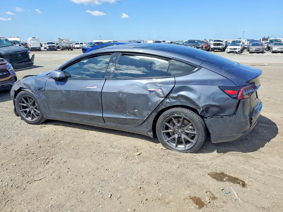 49828786 :رقم المزاد ، 5YJ3E1EA4MF867513 vin ، 2021 Tesla Model 3 مزاد بيع
