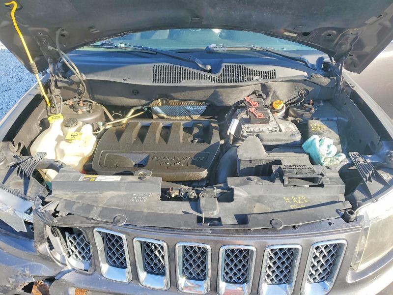 51094986 :رقم المزاد ، 1C4NJDEB2GD772085 vin ، 2016 Jeep Compass مزاد بيع