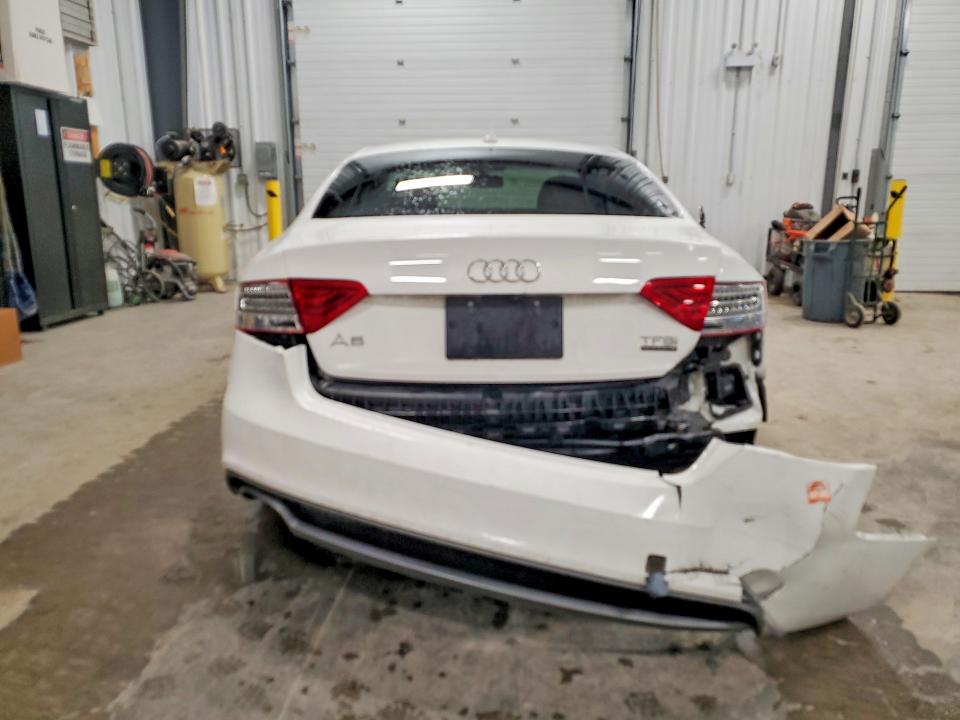 49403376 :رقم المزاد ، WAUDFBFR3FA047931 vin ، 2015 Audi A5 مزاد بيع