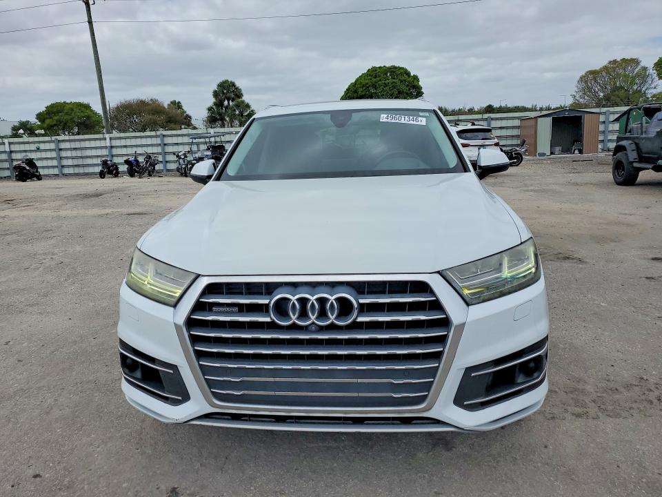 Продаж на аукціоні авто 2017 Audi Q7, vin: WA1VAAF74HD042344, номер лоту: 49601346