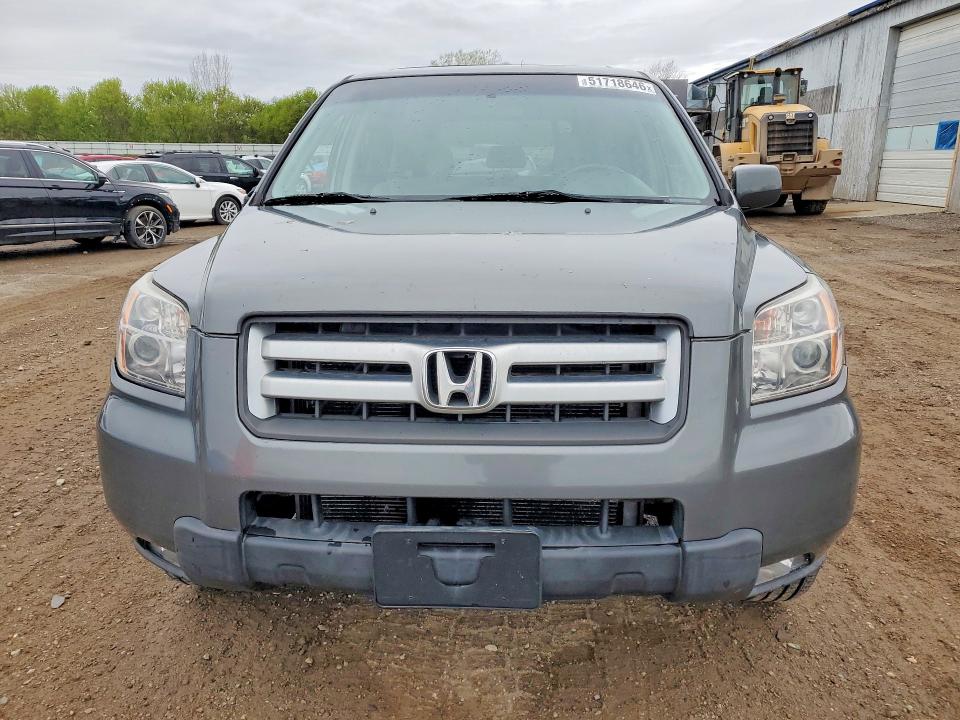 51718646 :رقم المزاد ، 5FNYF18388B500426 vin ، 2008 Honda Pilot مزاد بيع