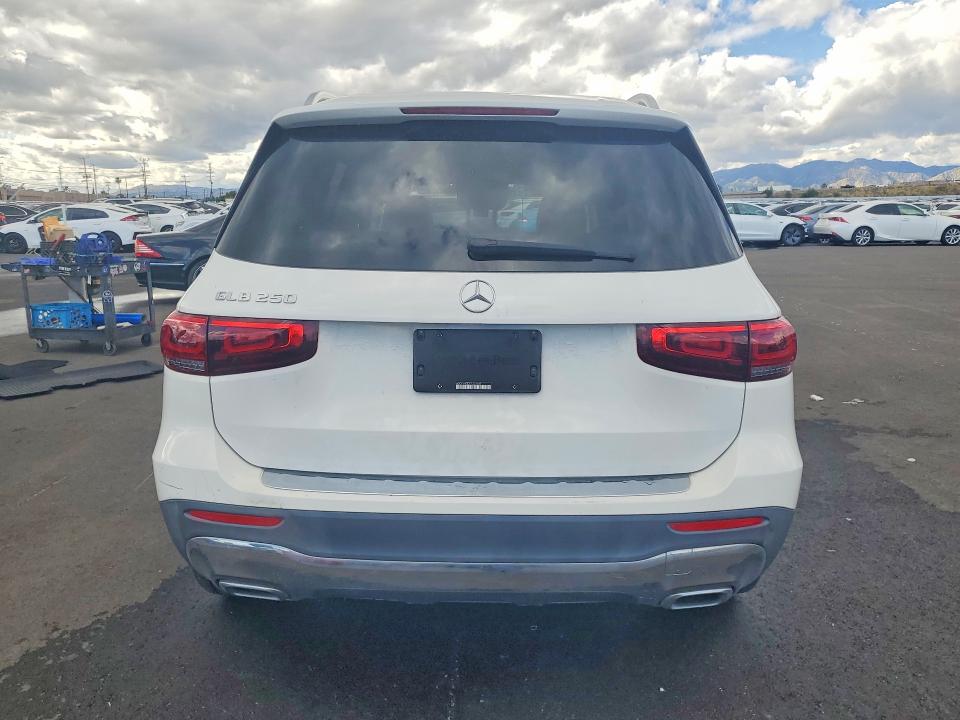 50018246 :رقم المزاد ، WDC4M4GB2LW001148 vin ، 2020 Mercedes-benz Glb مزاد بيع